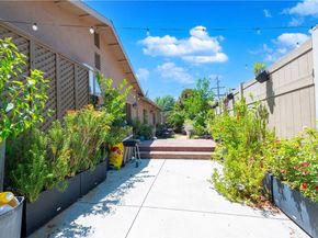 5237 Topanga Canyon, Woodland Hills CA 91364