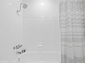 10061 Melinda Way 2, Northridge CA 91325