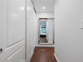 10061 Melinda Way 2, Northridge CA 91325