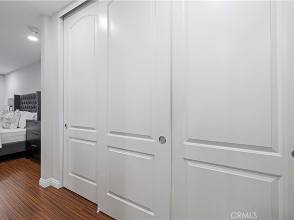 10061 Melinda Way 2, Northridge CA 91325