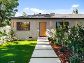 6935 Jellico Avenue, Lake Balboa CA 91406