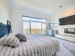 3952 Oakfield Drive, Sherman Oaks CA 91423