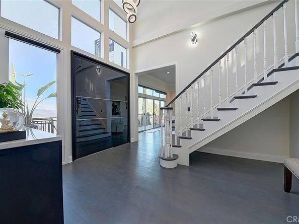 3952 Oakfield Drive, Sherman Oaks CA 91423