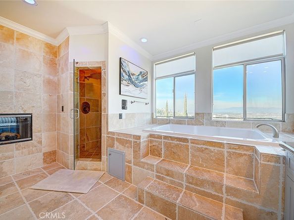 3952 Oakfield Drive, Sherman Oaks CA 91423