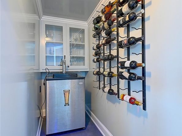 3952 Oakfield Drive, Sherman Oaks CA 91423