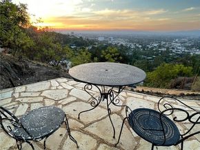 3952 Oakfield Drive, Sherman Oaks CA 91423