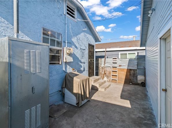 1766 E 105th, Los Angeles CA 90002