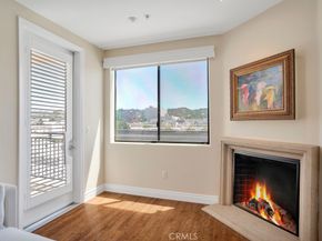 4724 Kester 410, Sherman Oaks CA 91403