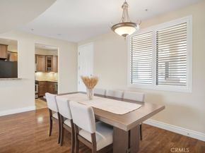 4724 Kester 410, Sherman Oaks CA 91403