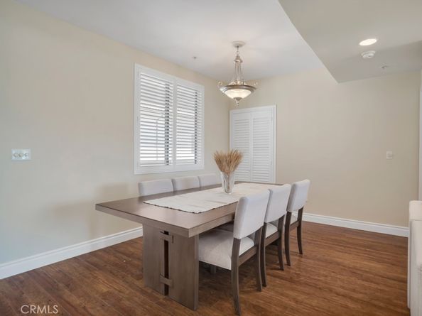 4724 Kester 410, Sherman Oaks CA 91403