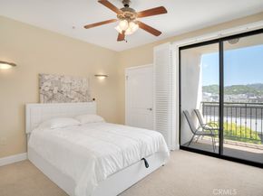 4724 Kester 410, Sherman Oaks CA 91403