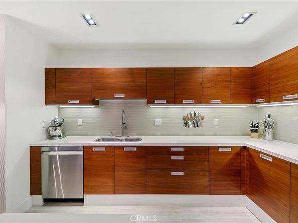 6735 Yucca Street 107, Los Angeles CA 90028