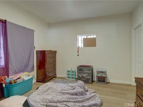 834 E 33rd Street, Los Angeles CA 90011