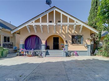 834 E 33rd Street