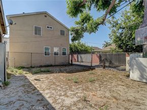 834 E 33rd Street, Los Angeles CA 90011