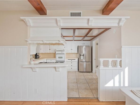 8529 Tunney, Northridge CA 91324