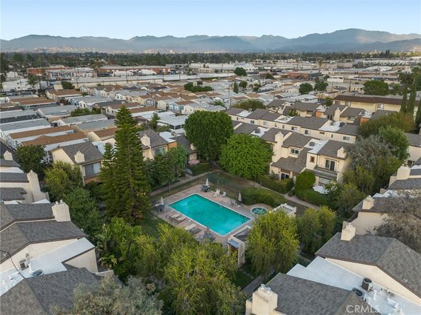 13617 Valerio Street C, Van Nuys CA 91405