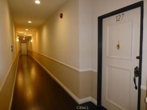 17914 Magnolia Boulevard 127, Encino CA 91316