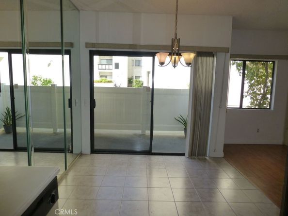 17914 Magnolia Boulevard 127, Encino CA 91316
