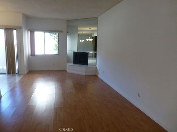 17914 Magnolia Boulevard 127, Encino CA 91316