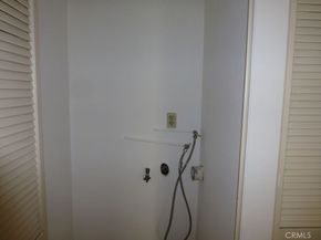 17914 Magnolia Boulevard 127, Encino CA 91316