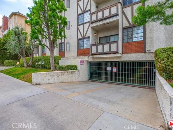 17914 Magnolia Boulevard 127, Encino CA 91316