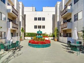 17914 Magnolia Boulevard 127, Encino CA 91316