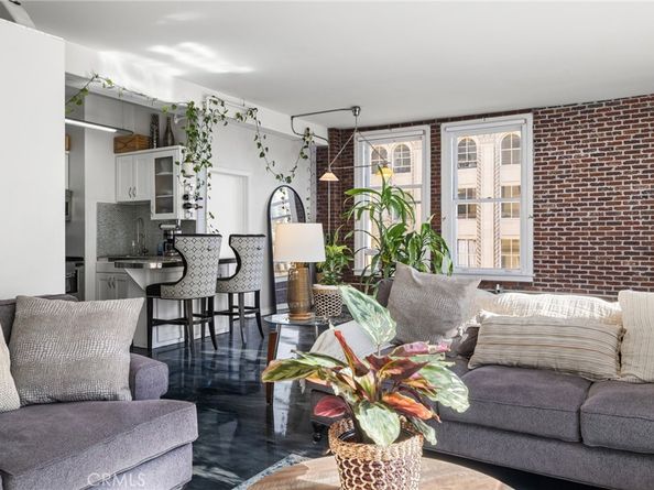 215 W 7th Street 1008, Los Angeles CA 90014