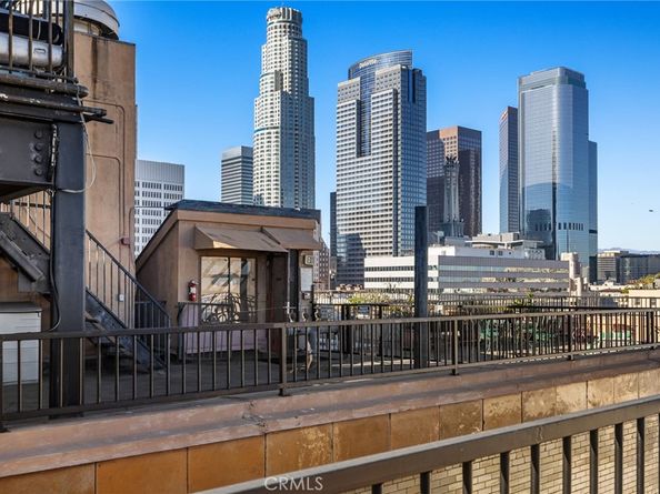 215 W 7th Street 1008, Los Angeles CA 90014