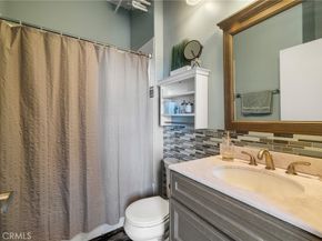 215 W 7th Street 1008, Los Angeles CA 90014