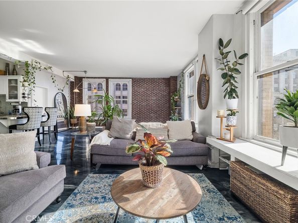 215 W 7th Street 1008, Los Angeles CA 90014