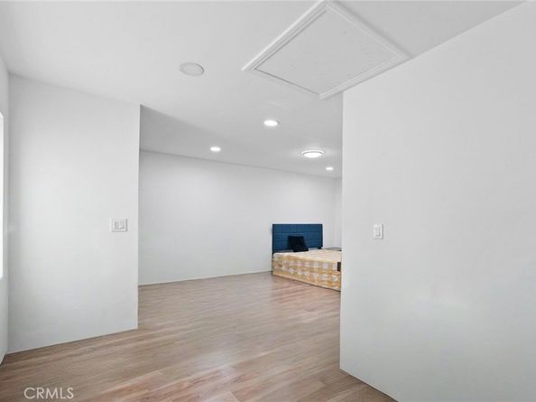 15219 Willard, Van Nuys CA 91402