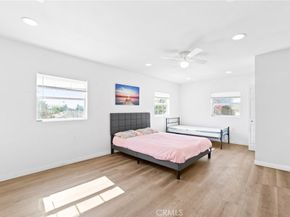 15219 Willard, Van Nuys CA 91402