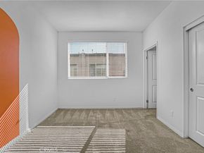 18447 W Mural, Northridge CA 91325