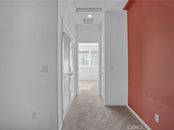 18447 W Mural, Northridge CA 91325