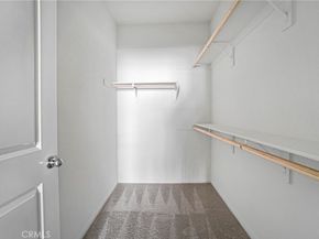 18447 W Mural, Northridge CA 91325