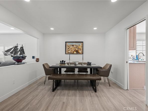 22041 Kinzie Street, Chatsworth CA 91311