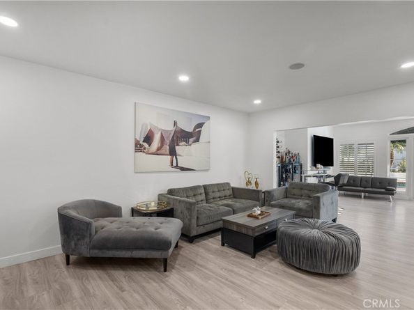 22041 Kinzie Street, Chatsworth CA 91311