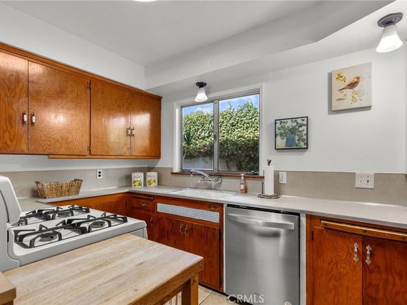 6047 Shadyglade, Valley Glen CA 91606