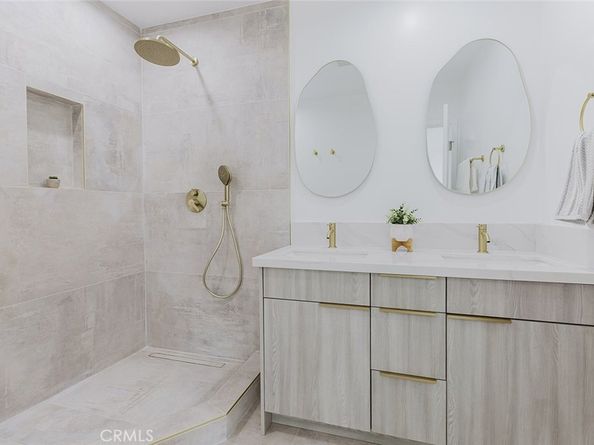8003 Aldea, Van Nuys CA 91406
