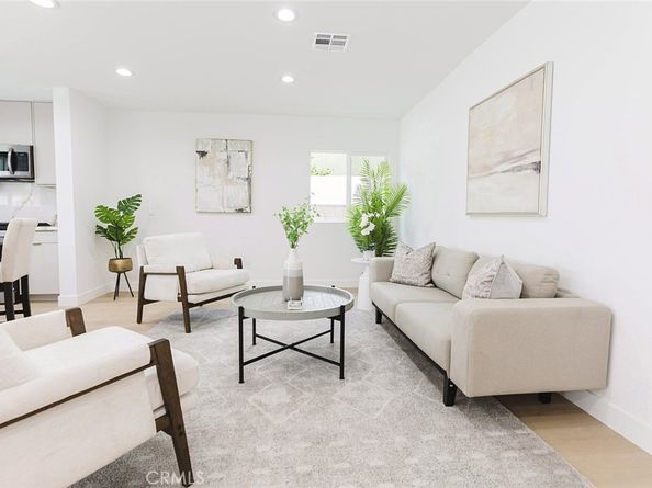 8003 Aldea, Van Nuys CA 91406