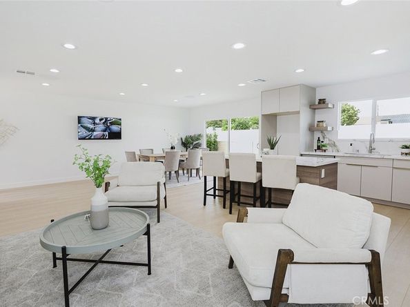 8003 Aldea, Van Nuys CA 91406