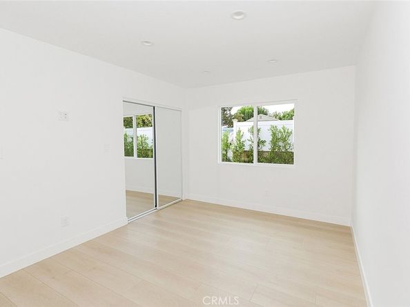 8003 Aldea, Van Nuys CA 91406