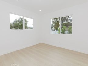 8003 Aldea, Van Nuys CA 91406