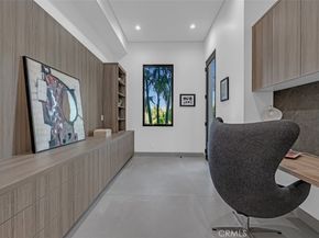 13016 Chandler, Sherman Oaks CA 91401