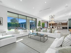 13016 Chandler, Sherman Oaks CA 91401