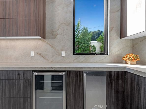 13016 Chandler, Sherman Oaks CA 91401