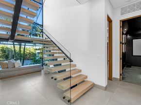 13016 Chandler, Sherman Oaks CA 91401