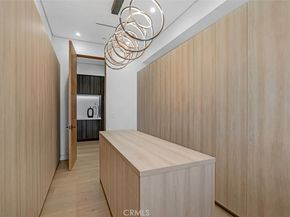 13016 Chandler, Sherman Oaks CA 91401