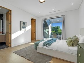 13016 Chandler, Sherman Oaks CA 91401